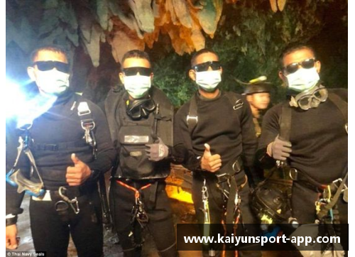 印度洞穴内困球员：救援行动引发全球关注